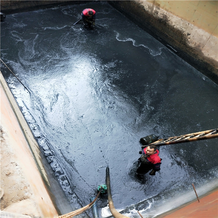青铜峡废水池清理
